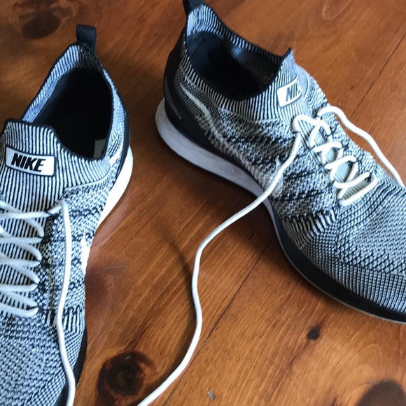 Nike Sneakers - Picture 3 of 4